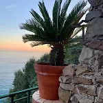 La Casa Rossa Di Maddy Appartement *