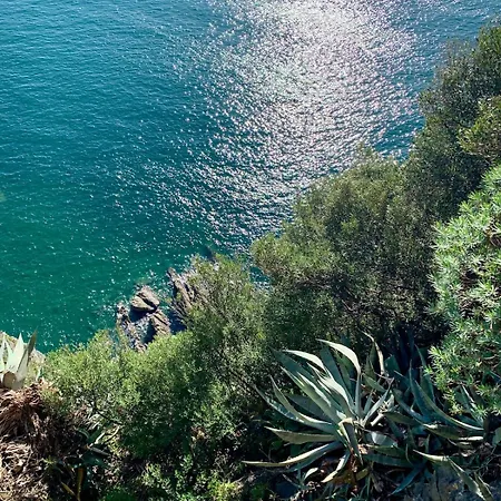 La Casa Rossa Di Maddy Appartement Corniglia